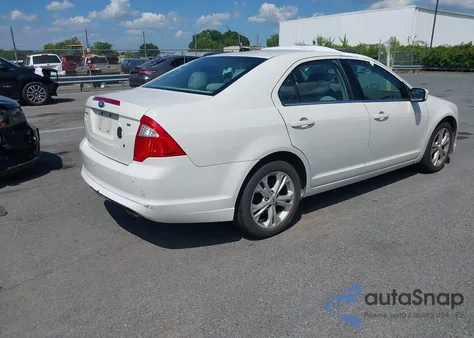 2012 Ford Fusion Se z USA, uszkodzony, nr VIN 3FAHP0HA8CR160536